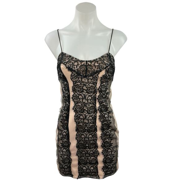 Lashez Black Floral Lace Overlay Spaghetti Strap Zipper Mini Bodycon Dress Sz 8 - Picture 1 of 5